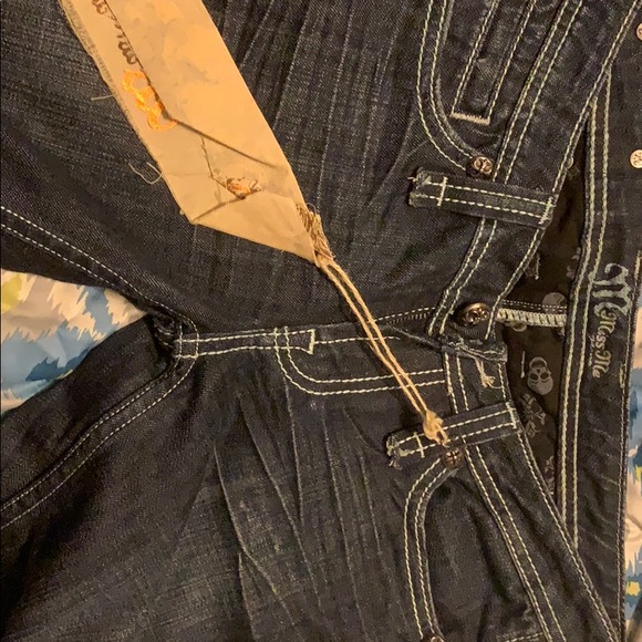 Miss Me New Dark Fade Jeans - Picture 2 of 3